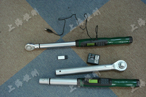 數顯扭力扳手圖片