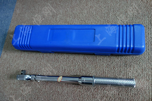 預置手動扳手圖片