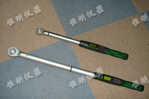 數(shù)顯式手動(dòng)扳手圖片