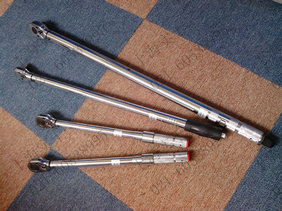 滑轉式扭矩扳手圖片