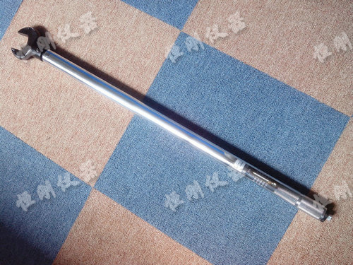 預(yù)置扭矩扳手圖片
