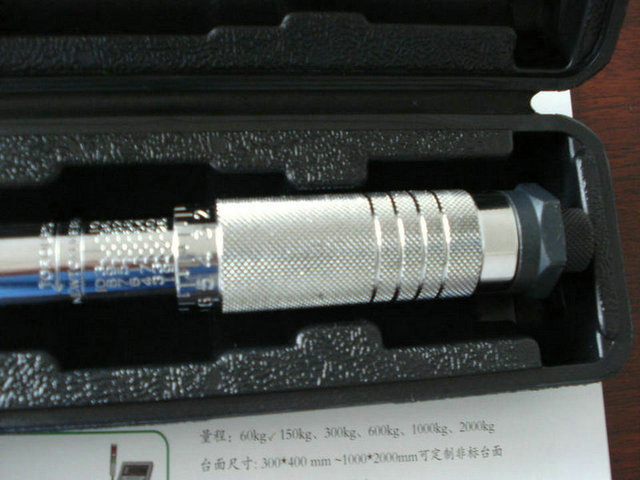 預置測力矩扳手