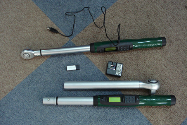 數(shù)顯扭力扳手