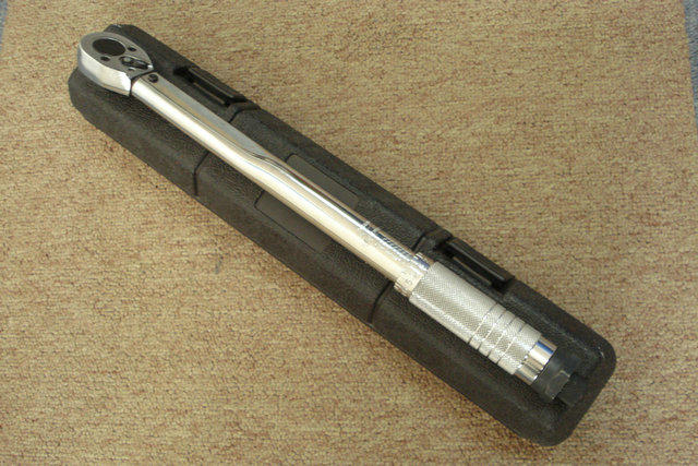 �A��ʽŤ�ܰ���