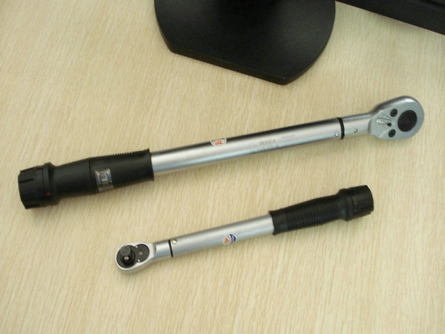 定值式測力矩扳手