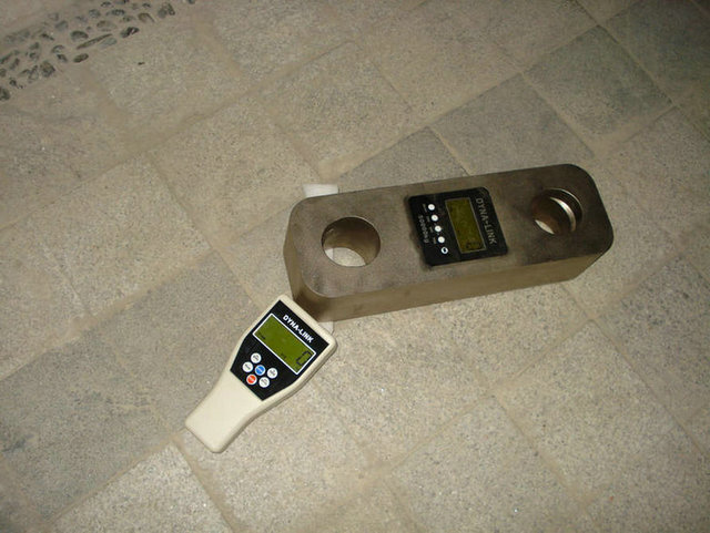 �������x