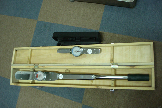 指針式手動扳手