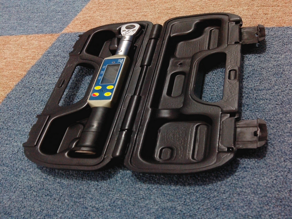 ��Ӝy(c��)���ذ���