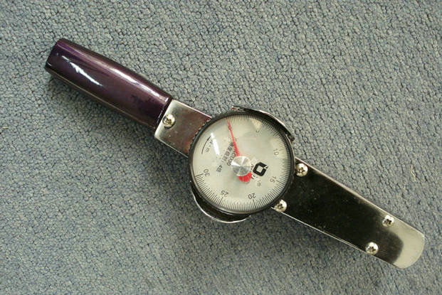 指針式扭力扳手