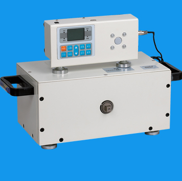 ���@Ť���y���x