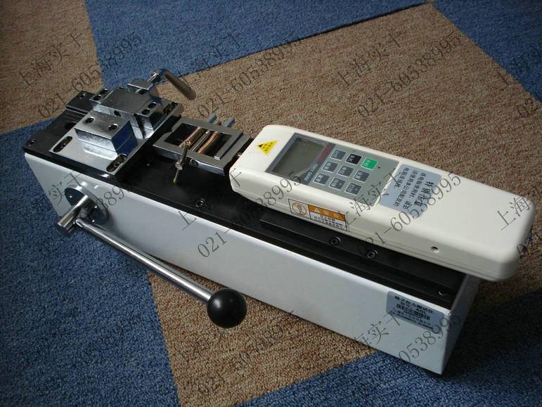端子拉力測試儀圖片: