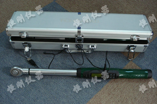 數顯式手動扳手圖片