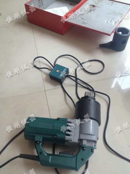 電動扭矩扳手圖片