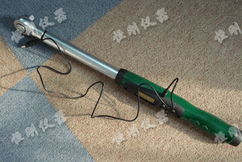 滑輪式數(shù)顯扳手圖片