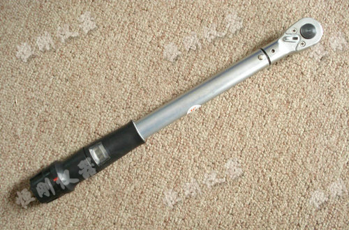 預(yù)置扭矩扳手圖片