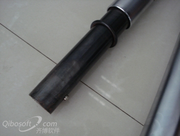 ���@����