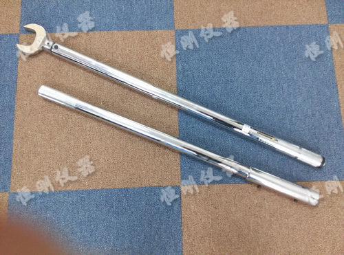 預(yù)置式扭矩扳手圖片