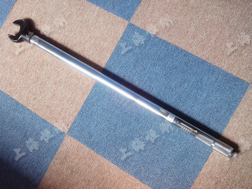 預(yù)置扭矩扳手圖片