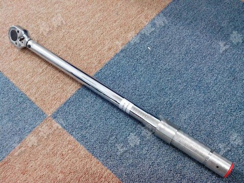 預置式扭矩扳手圖片