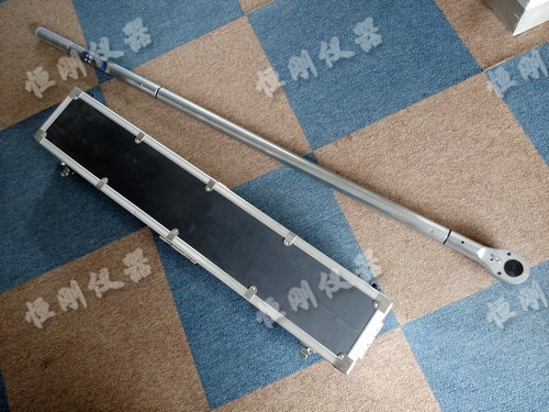 數顯式手動扳圖片